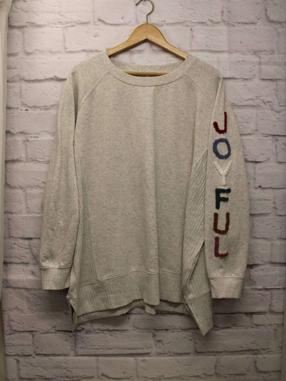 Maurices Plus 2X Heather Gray Joyful  Sweatshirt Holiday Christmas Casual